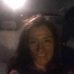 Meet your Poshers, Gavin and Stefanie.